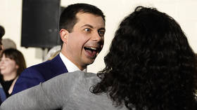 Pete Buttigieg is the Juan Guaido of America: Lee Camp calls out conspiracy of intentional chaos by Dem establishment